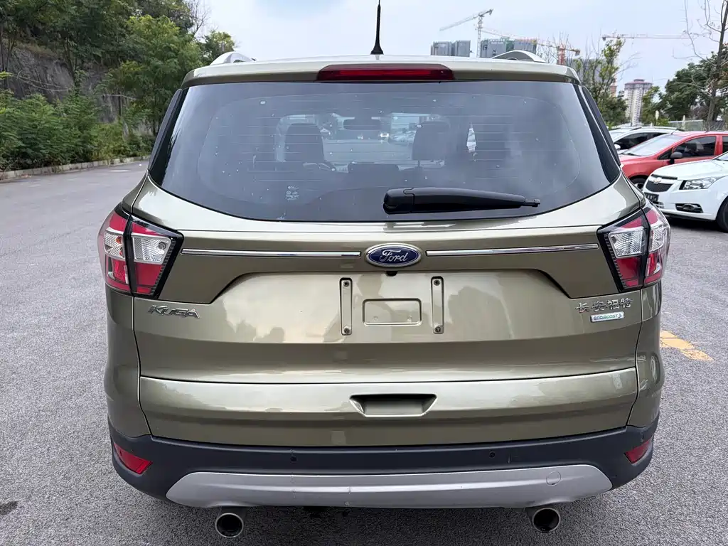 Ford Kuga — миниатюра 11