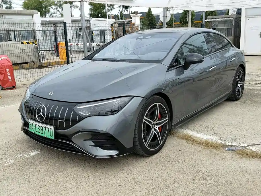 Mercedes-Benz EQE AMG