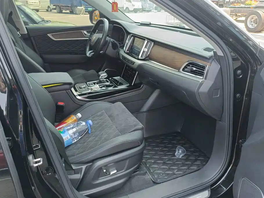 Hongqi Hongqi HS7 — миниатюра 8
