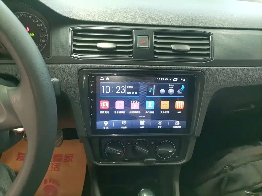 Volkswagen Santana — миниатюра 13