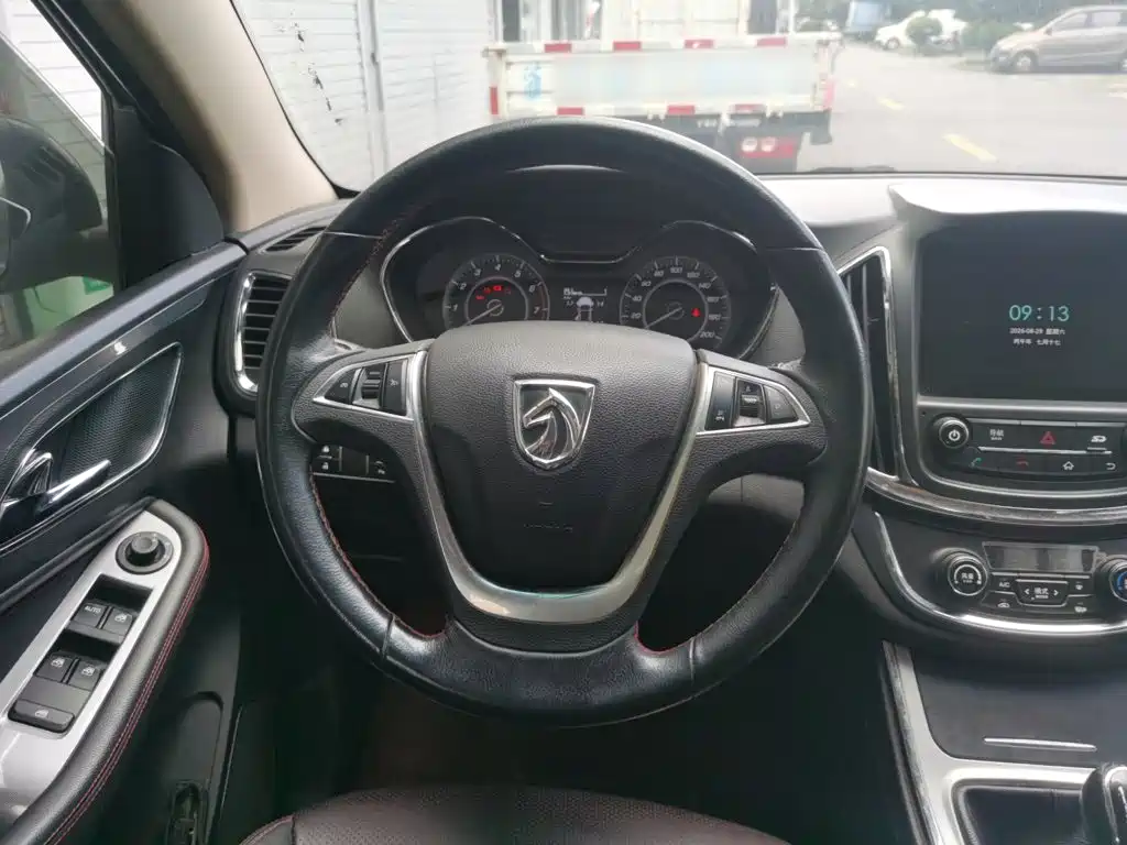 Baojun 560 — миниатюра 3