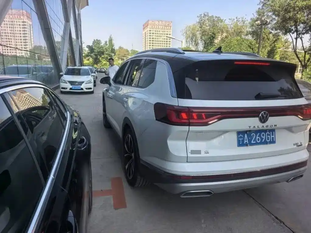 Volkswagen Talagon — миниатюра 4