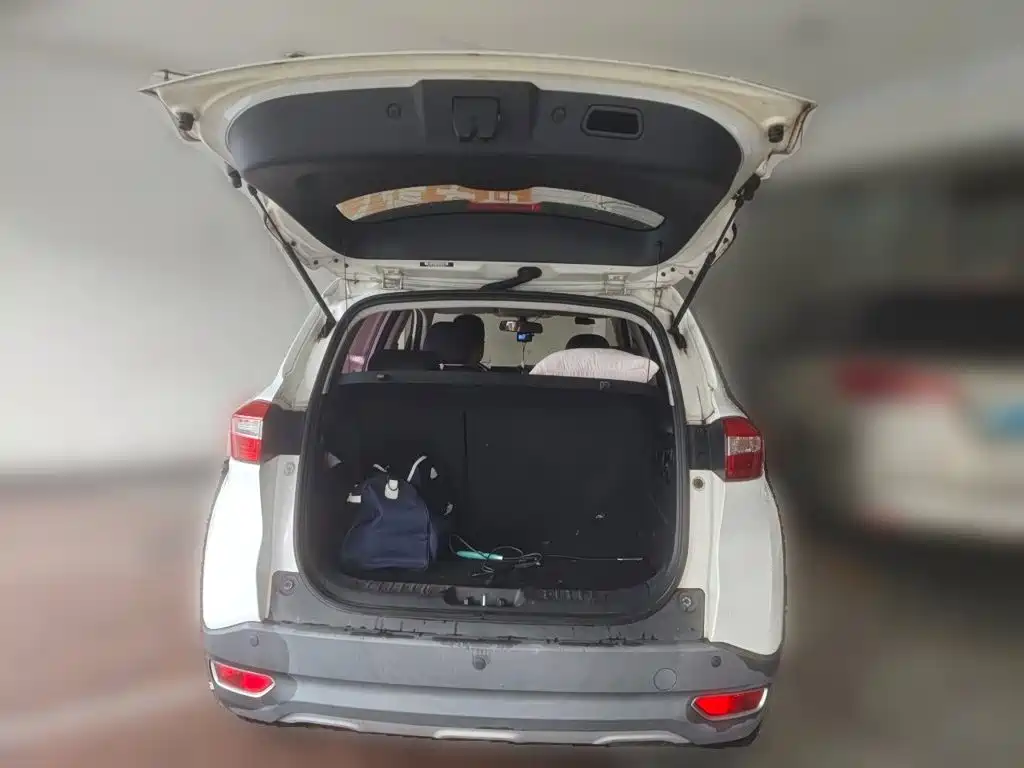 Changan CS15 — миниатюра 10