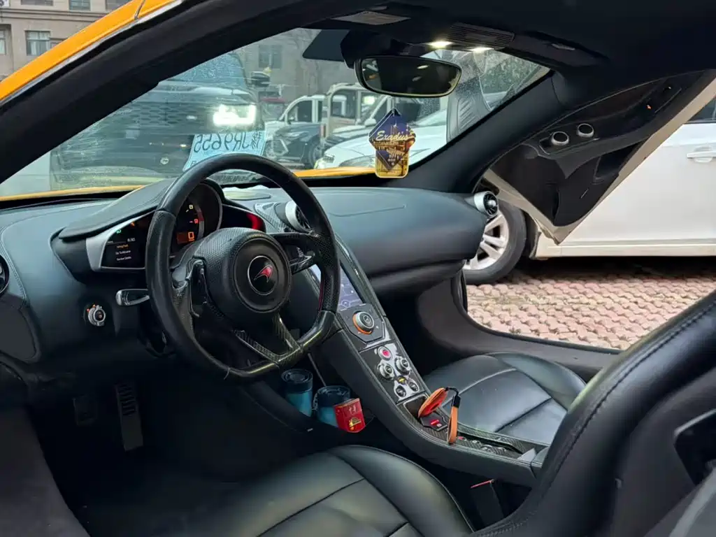 McLaren 12C 2012 3.8T