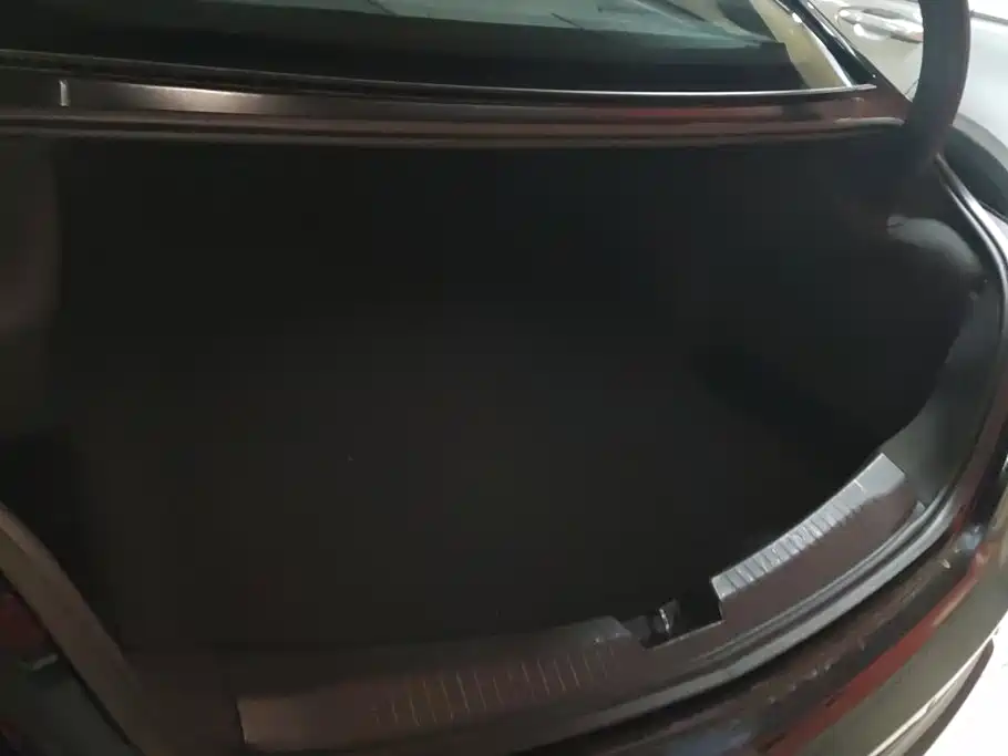 Cadillac CT5 — миниатюра 4