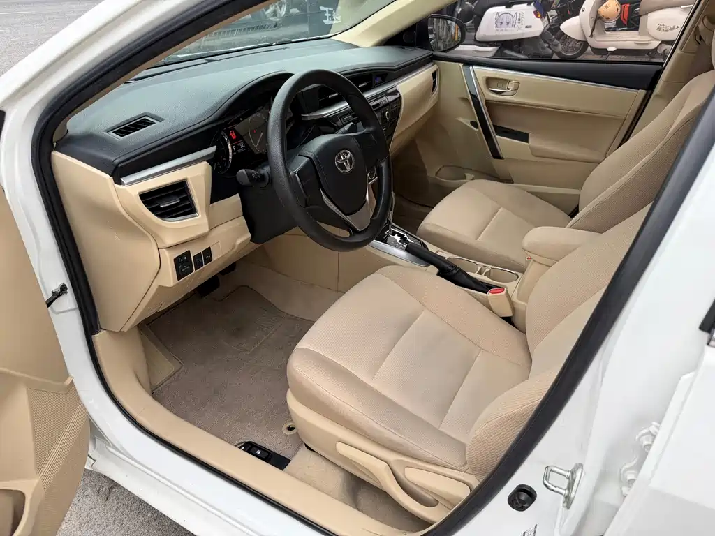 Toyota Corolla — миниатюра 5