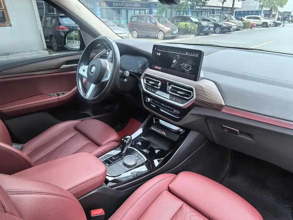 BMW X3 — миниатюра 7