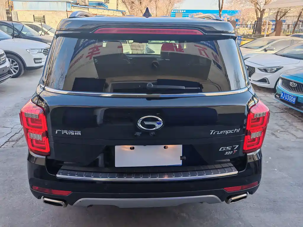 GAC TRUMPCHI GS7