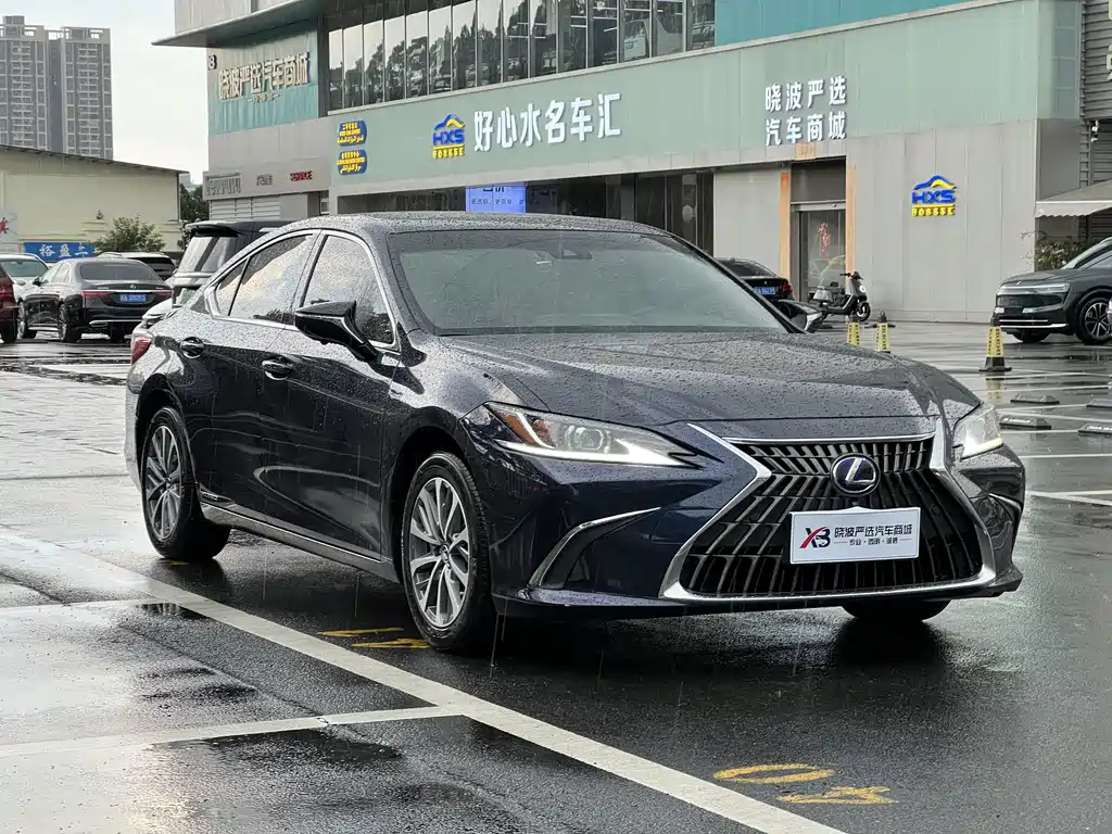 Lexus ES — миниатюра 3