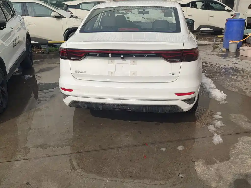 GEELY AUTOMOBILE EMGRAND