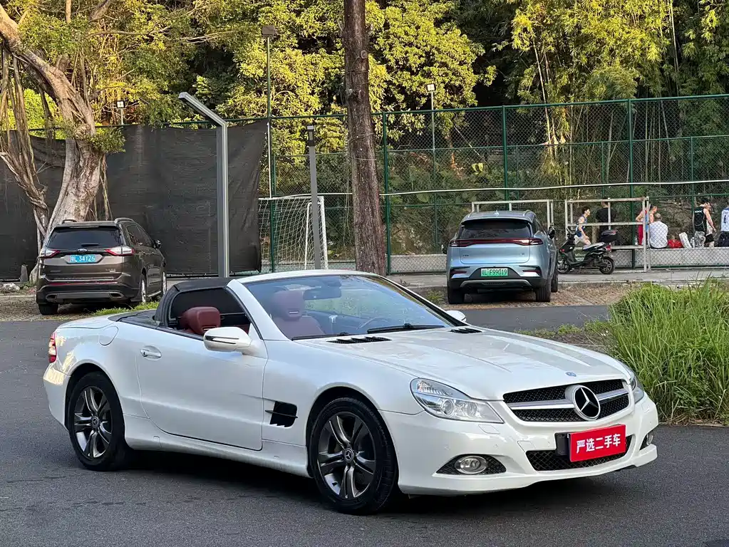 Mercedes-Benz SL-Class — миниатюра 3
