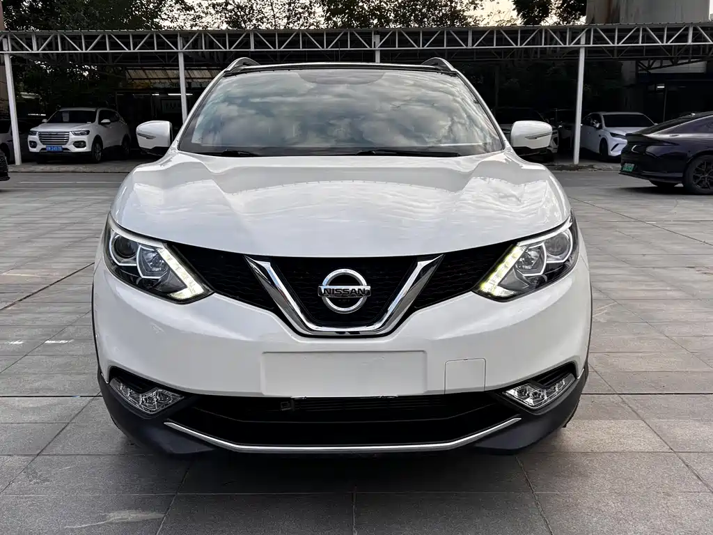 Nissan Qashqai — миниатюра 2
