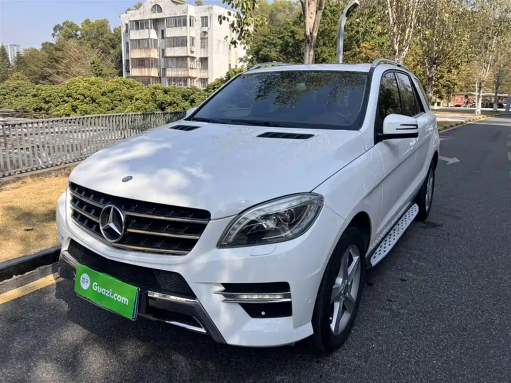 Mercedes-Benz M-Class 2015