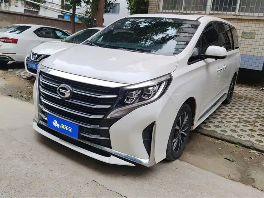 GAC TRUMPCHI M8