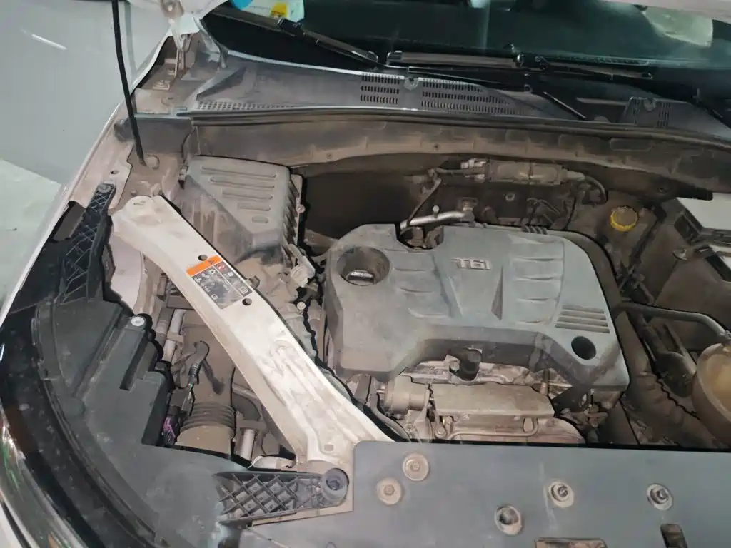 Roewe RX5 — миниатюра 20