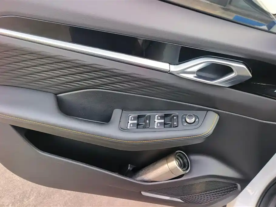 GEELY AUTOMOBILE BINYUE