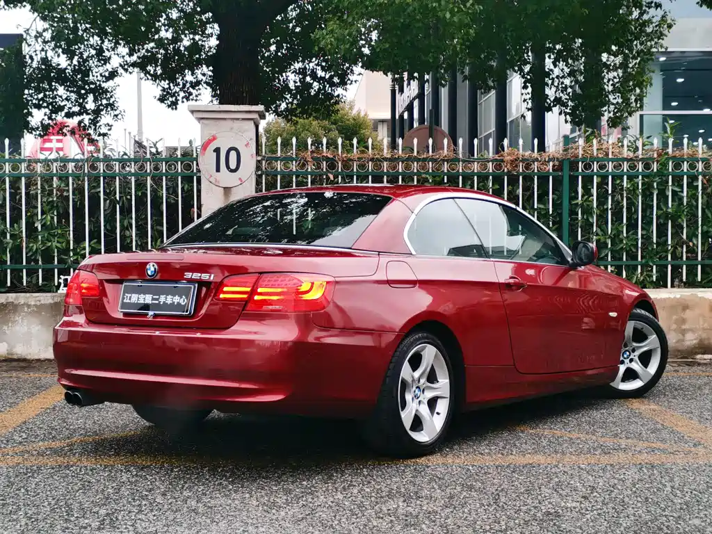 BMW 3 Series 3 2011 325i
