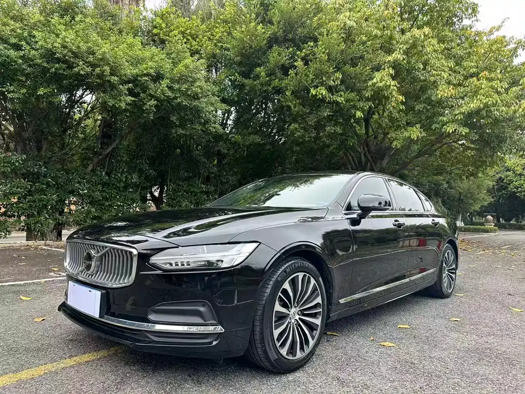 Volvo S90 2024