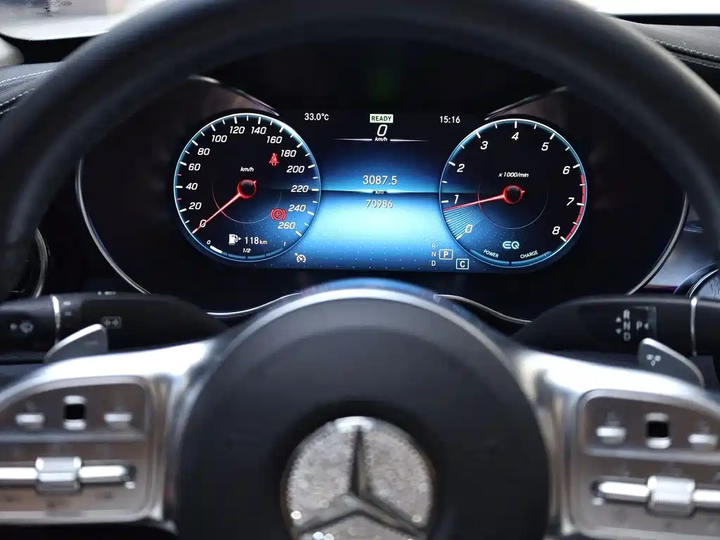 Mercedes-Benz C-Class — миниатюра 9