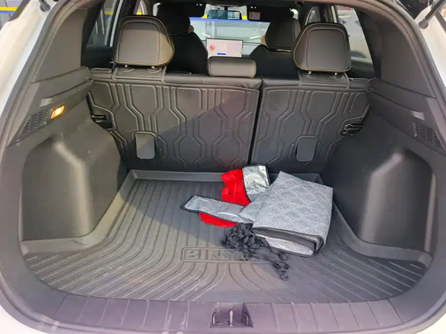 GEELY AUTOMOBILE BINYUE