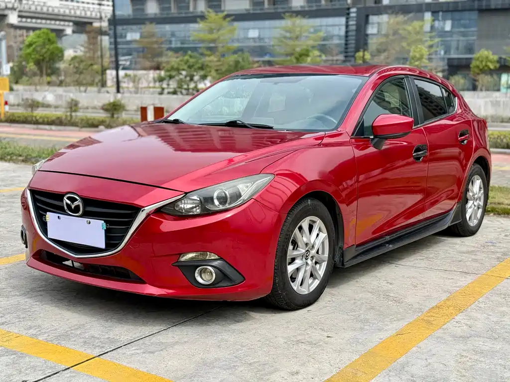 Mazda 3 Axela 2014