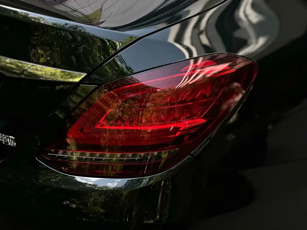Mercedes-Benz C-Class — миниатюра 25