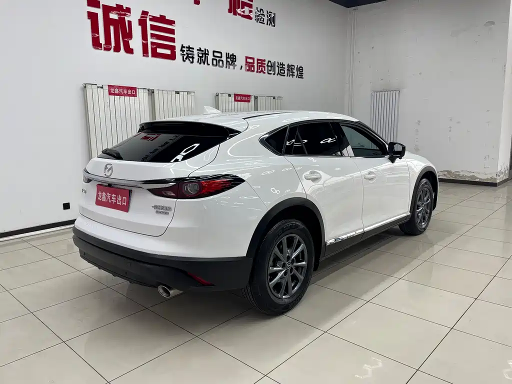 MAZDA CX 4