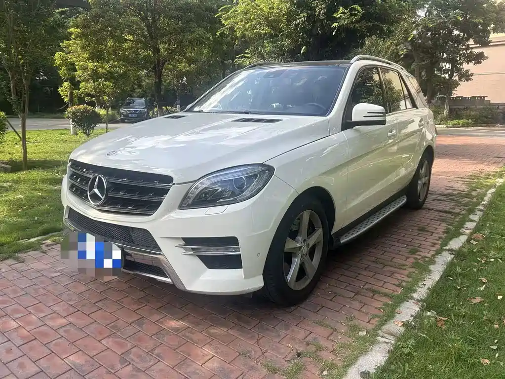 Mercedes-Benz M-Class