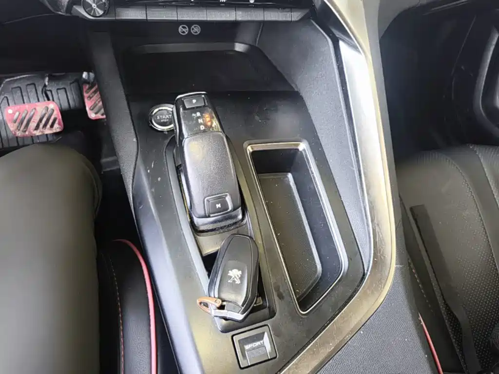 Peugeot 5008 — миниатюра 14