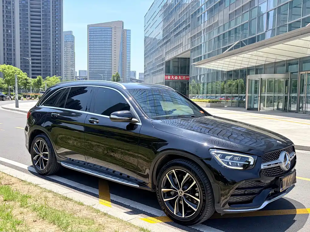 Mercedes-Benz GLC — миниатюра 3