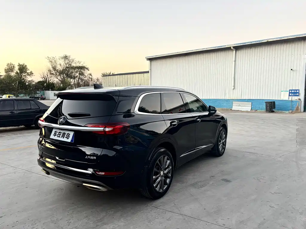 Buick Enclave — миниатюра 4