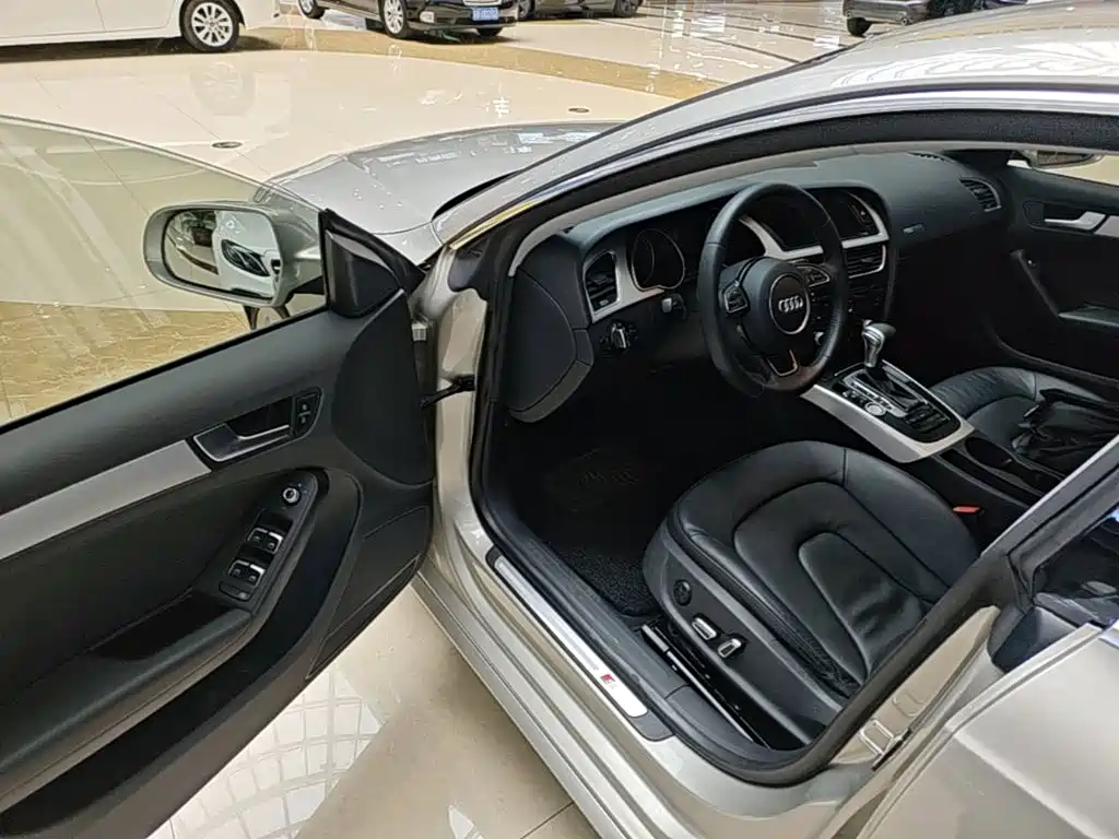 Audi A5 (Import) — миниатюра 16