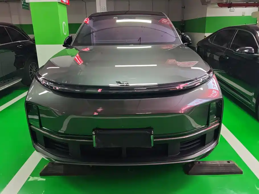 Li Auto Li L8 — миниатюра 2