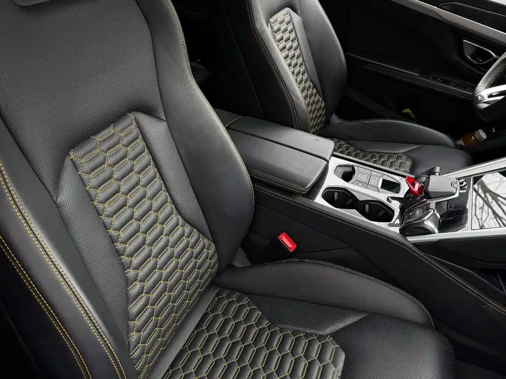 Lamborghini Urus — миниатюра 8