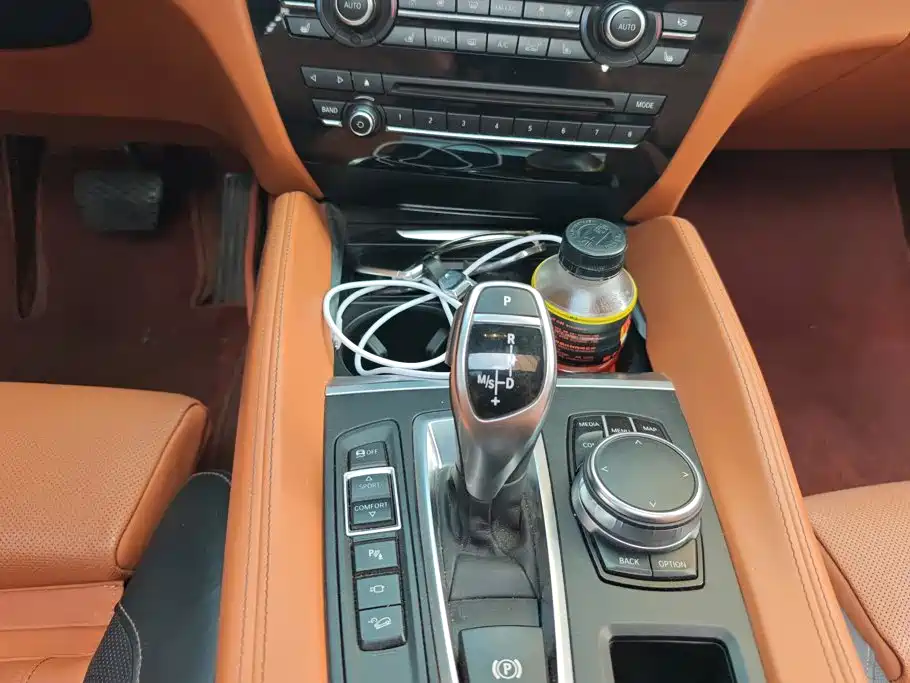 BMW X6 — миниатюра 16