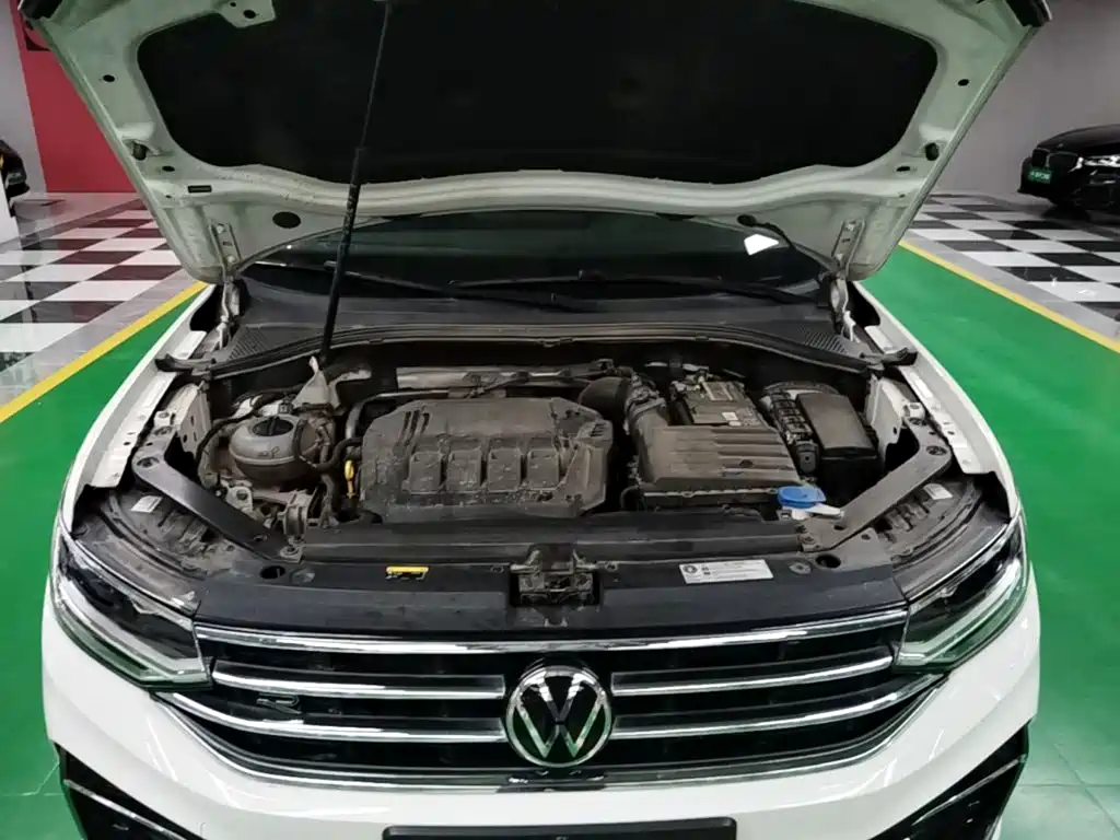 Volkswagen Tiguan L — миниатюра 11
