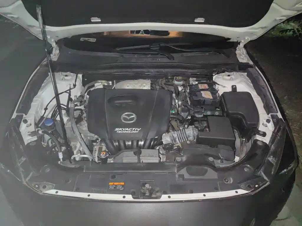 Mazda 3 Axela — миниатюра 17