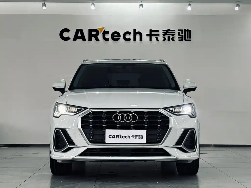 Audi Q3 2021 40 TFSI Fashion