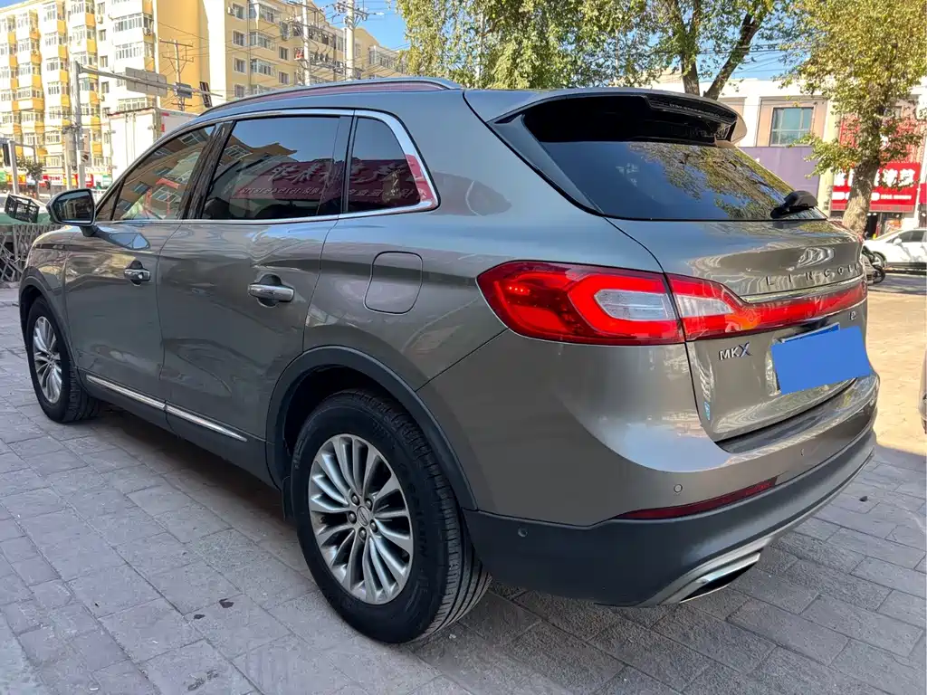Lincoln MKX — миниатюра 5