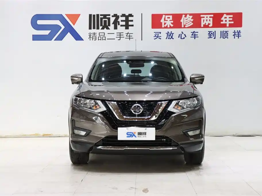 NISSAN QIJUN