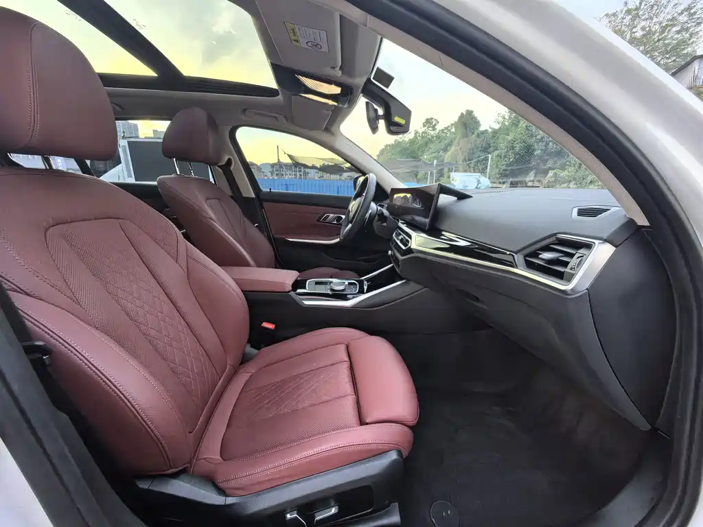 BMW 3 Series — миниатюра 6