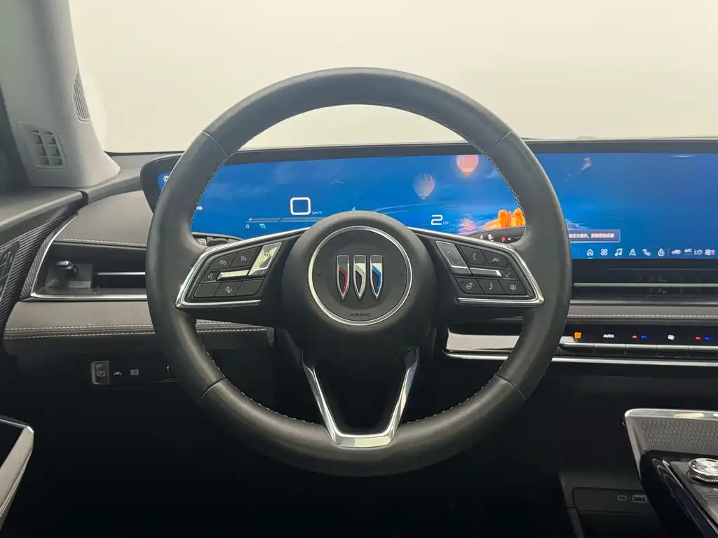 Buick E5 — миниатюра 11
