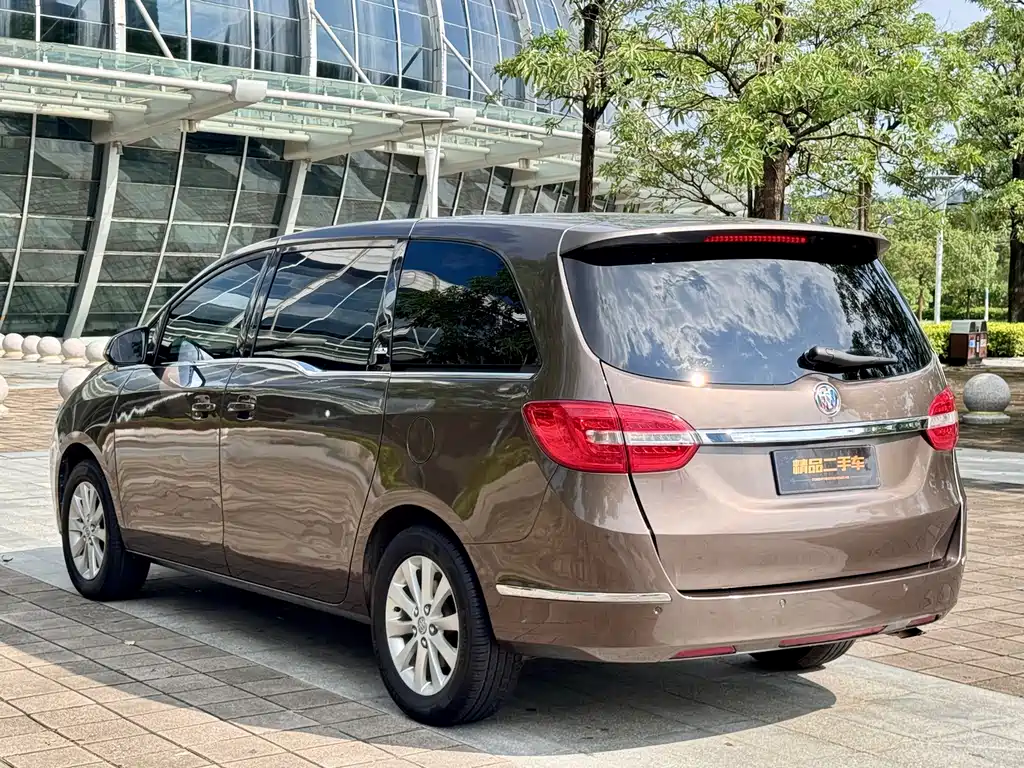 Buick GL8 — миниатюра 22