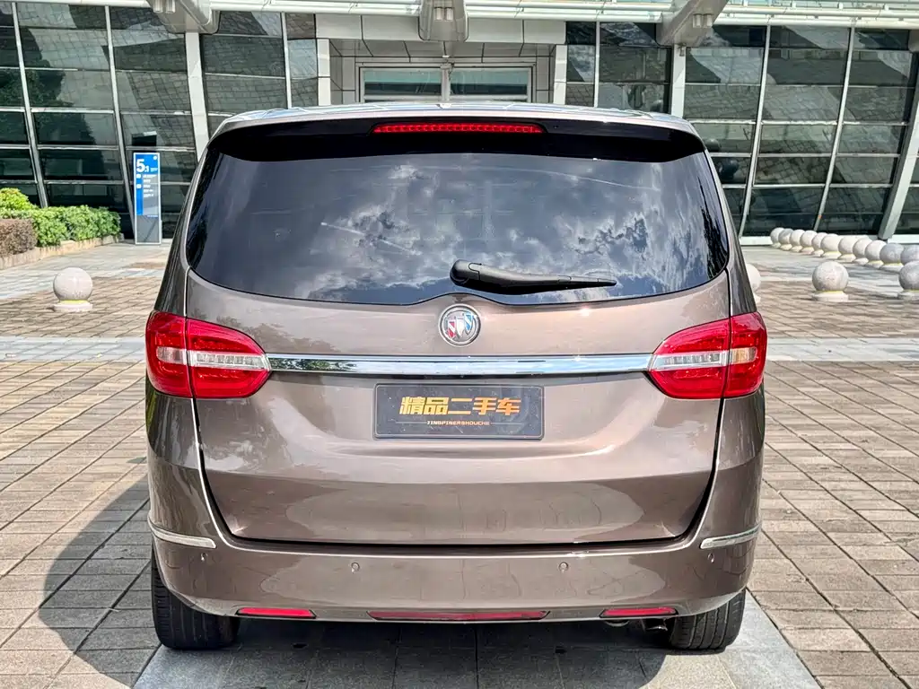 Buick GL8 — миниатюра 21