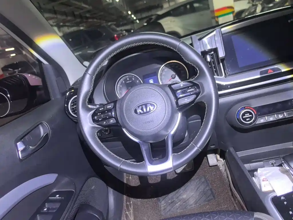 Kia KX1 — миниатюра 3