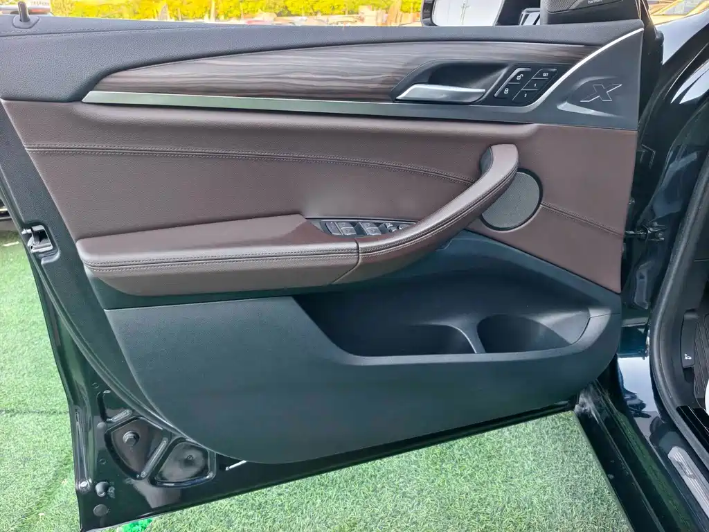 BMW X3 — миниатюра 4