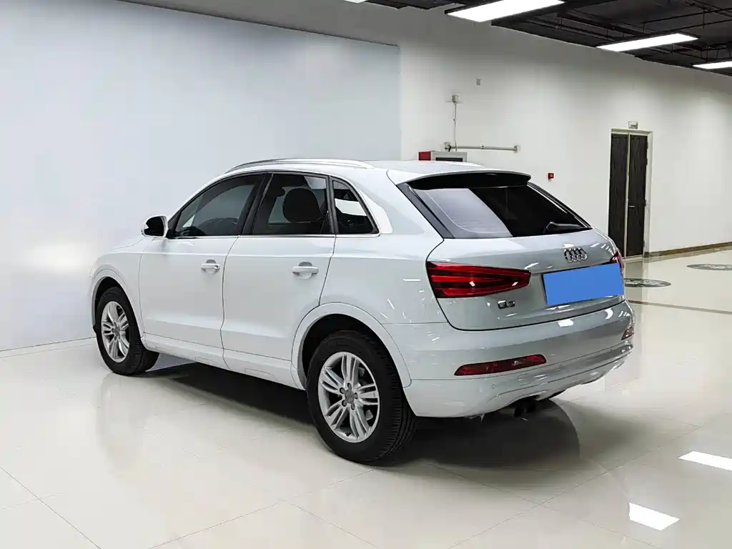 Audi Q3 — миниатюра 6