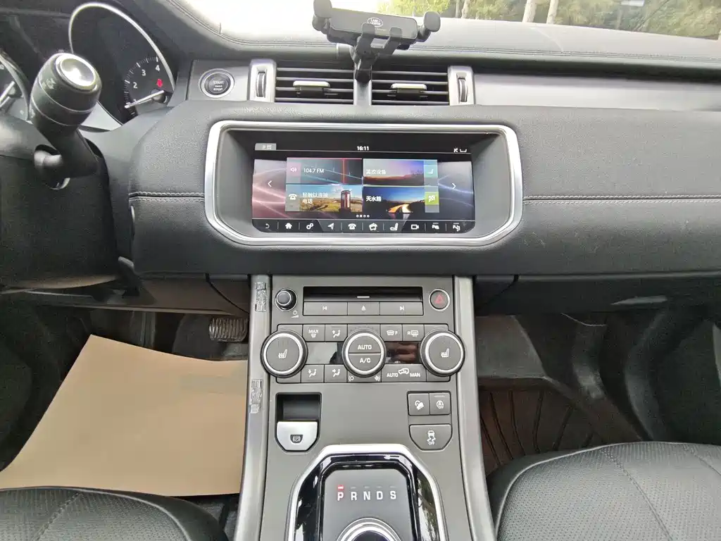 Land Rover Evoque — миниатюра 10