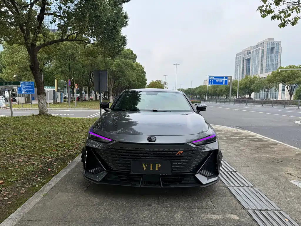 Changan UNI-V — миниатюра 2