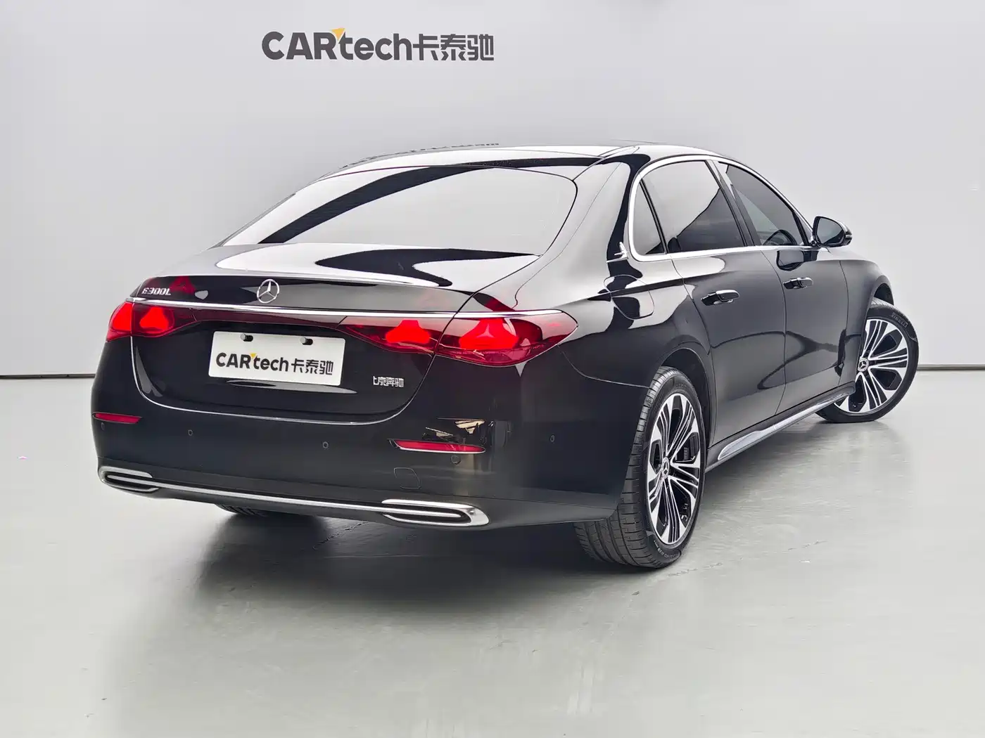 Mercedes-Benz E-Class id 4622379 из Китая 7
